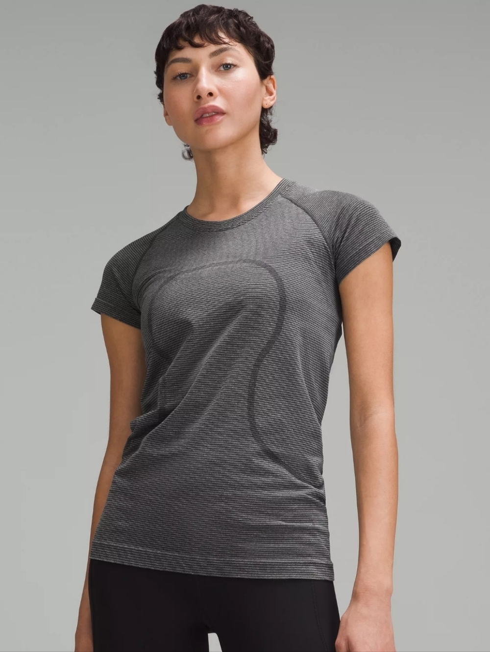 lululemon athletica Swiftly Tech Short Sleeve 2.0 Hip Length Size 14